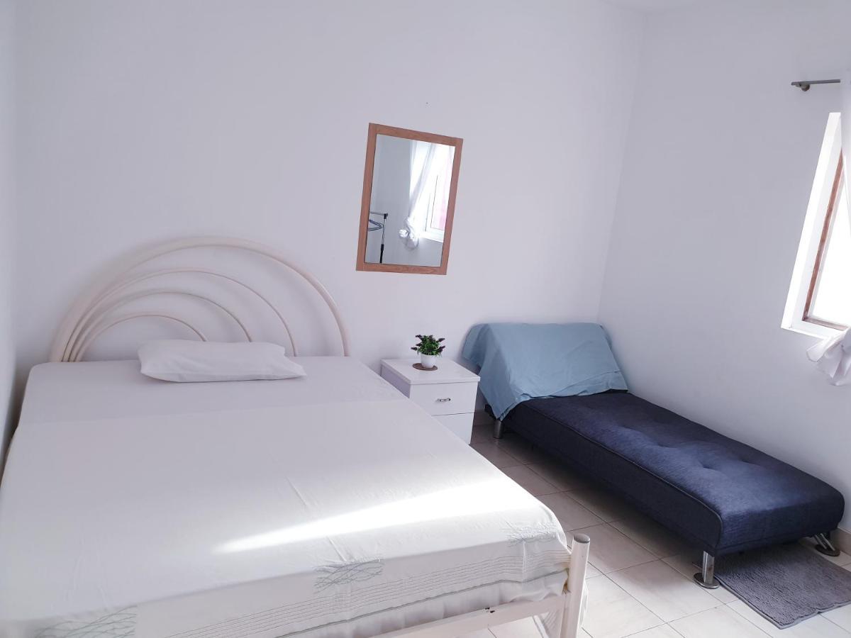 Guest House Mangui Baxu Rooms & Apartment Tarrafal  Ngoại thất bức ảnh