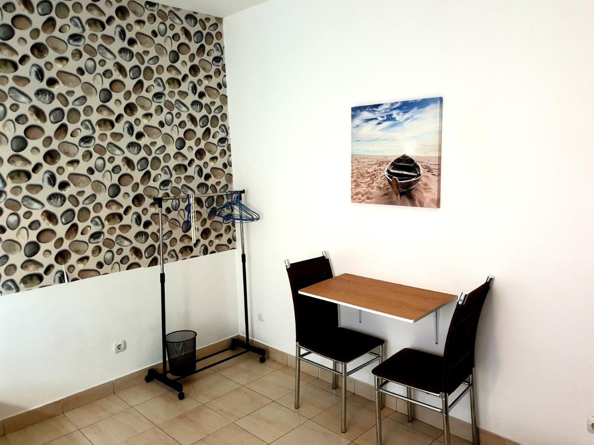 Guest House Mangui Baxu Rooms & Apartment Tarrafal  Ngoại thất bức ảnh