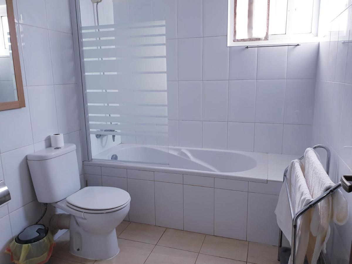 Guest House Mangui Baxu Rooms & Apartment Tarrafal  Ngoại thất bức ảnh