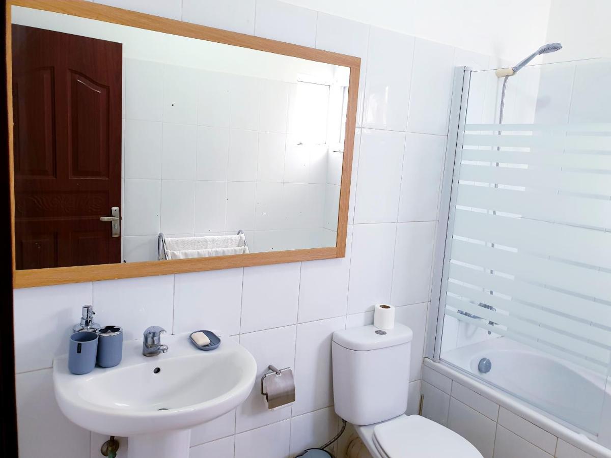 Guest House Mangui Baxu Rooms & Apartment Tarrafal  Ngoại thất bức ảnh